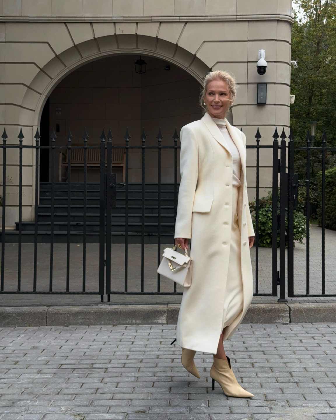 上品なレディースウールコート、1着、シングルブレスト、フォー - Women Formal Wear Coat のレビューと価格