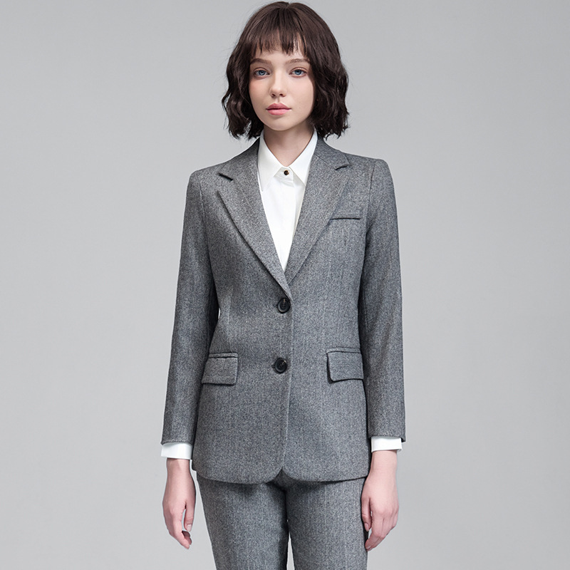 レディーススーツセット 新品 プロフェッショナルウェア エレ - High End Women'S Formal Wear のレビューと価格